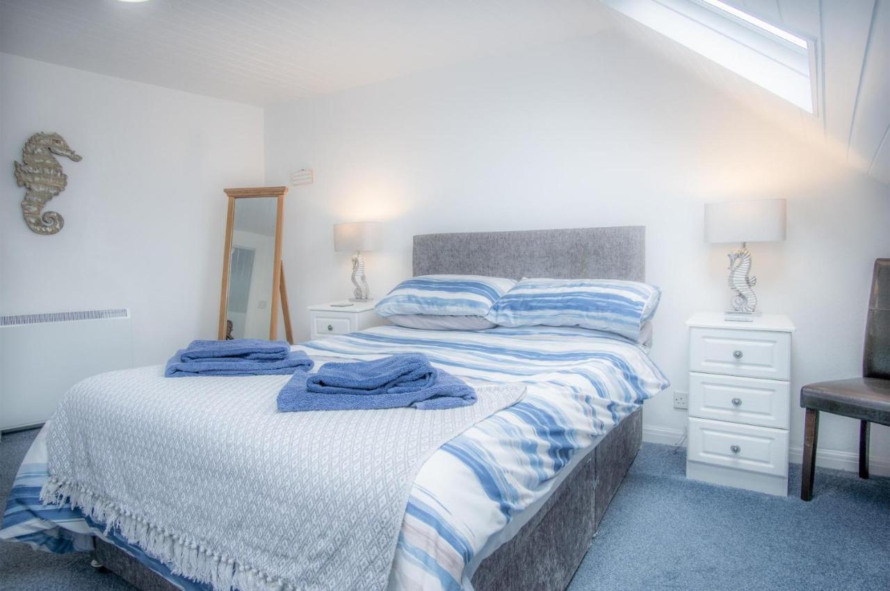 St Julians View - 1 Bedroom Apartment - Tenby Exterior photo